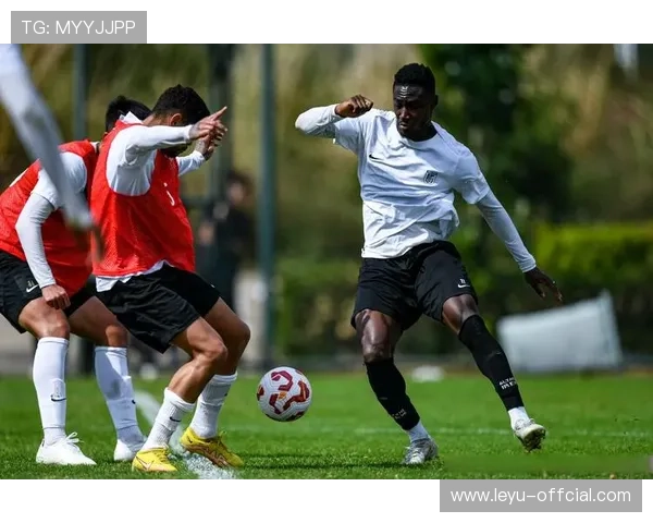 英超二月双赛周来临，球员体能储备与轮换成各队挑战